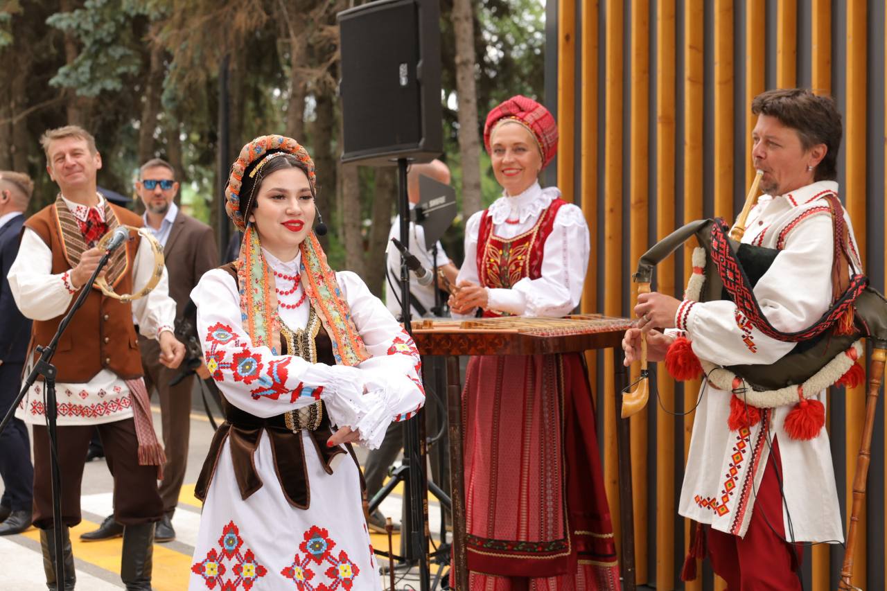 Никита Духник Духник