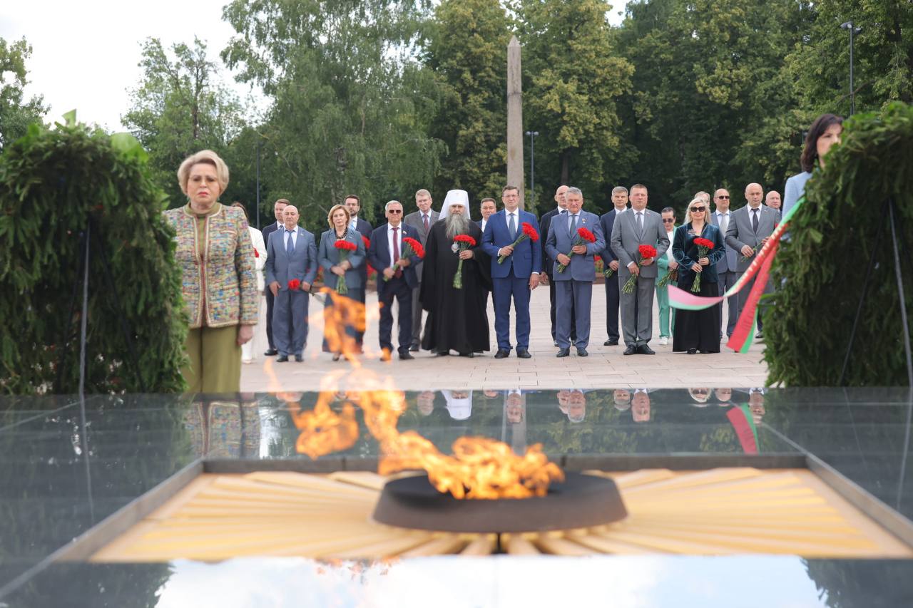 Никита Духник Духник