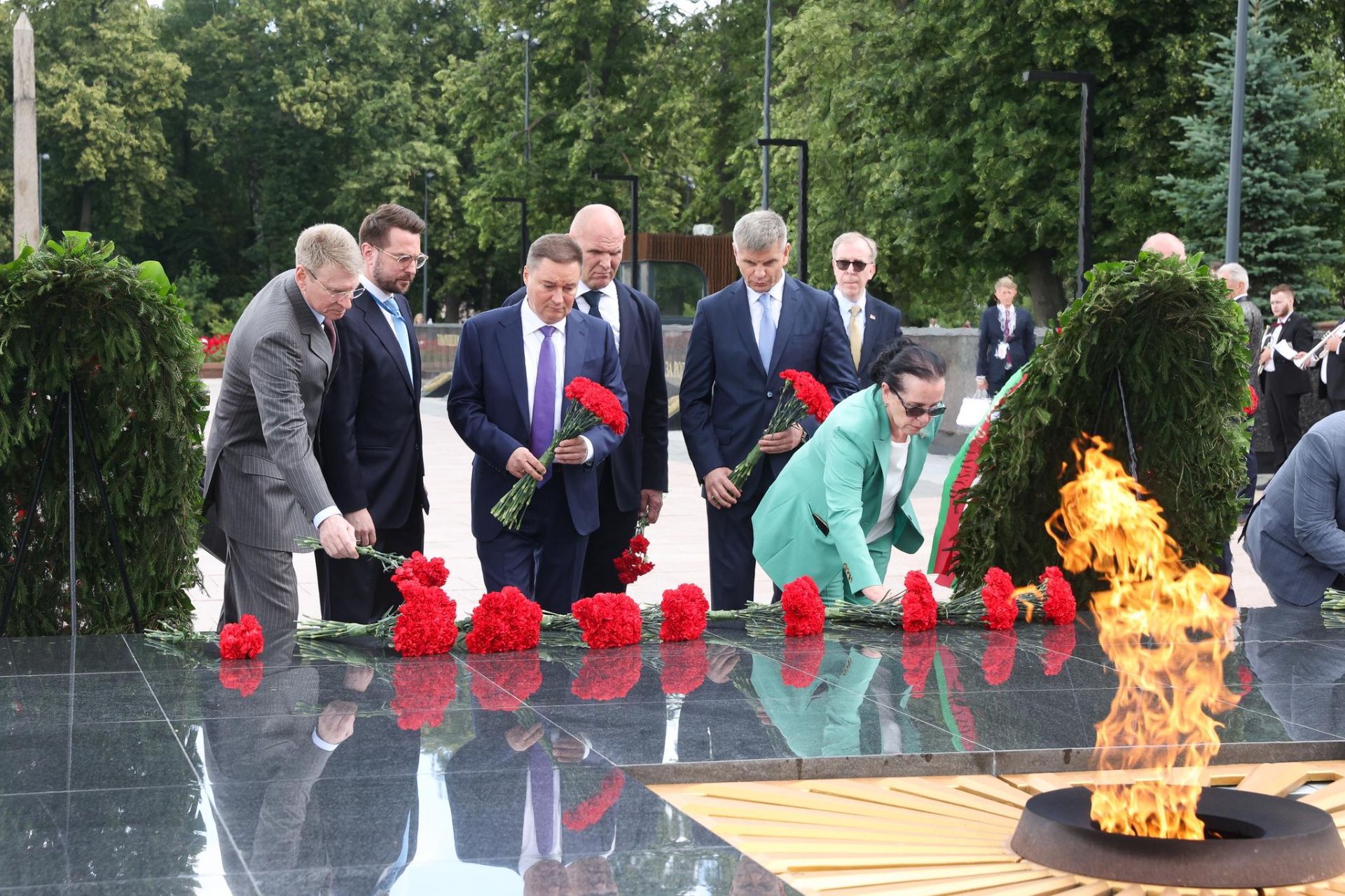 Парламентский фотоархив (https://photo.senatinform.ru/) Парламентский фотоархив (https://photo.senatinform.ru/) и Никита Духник