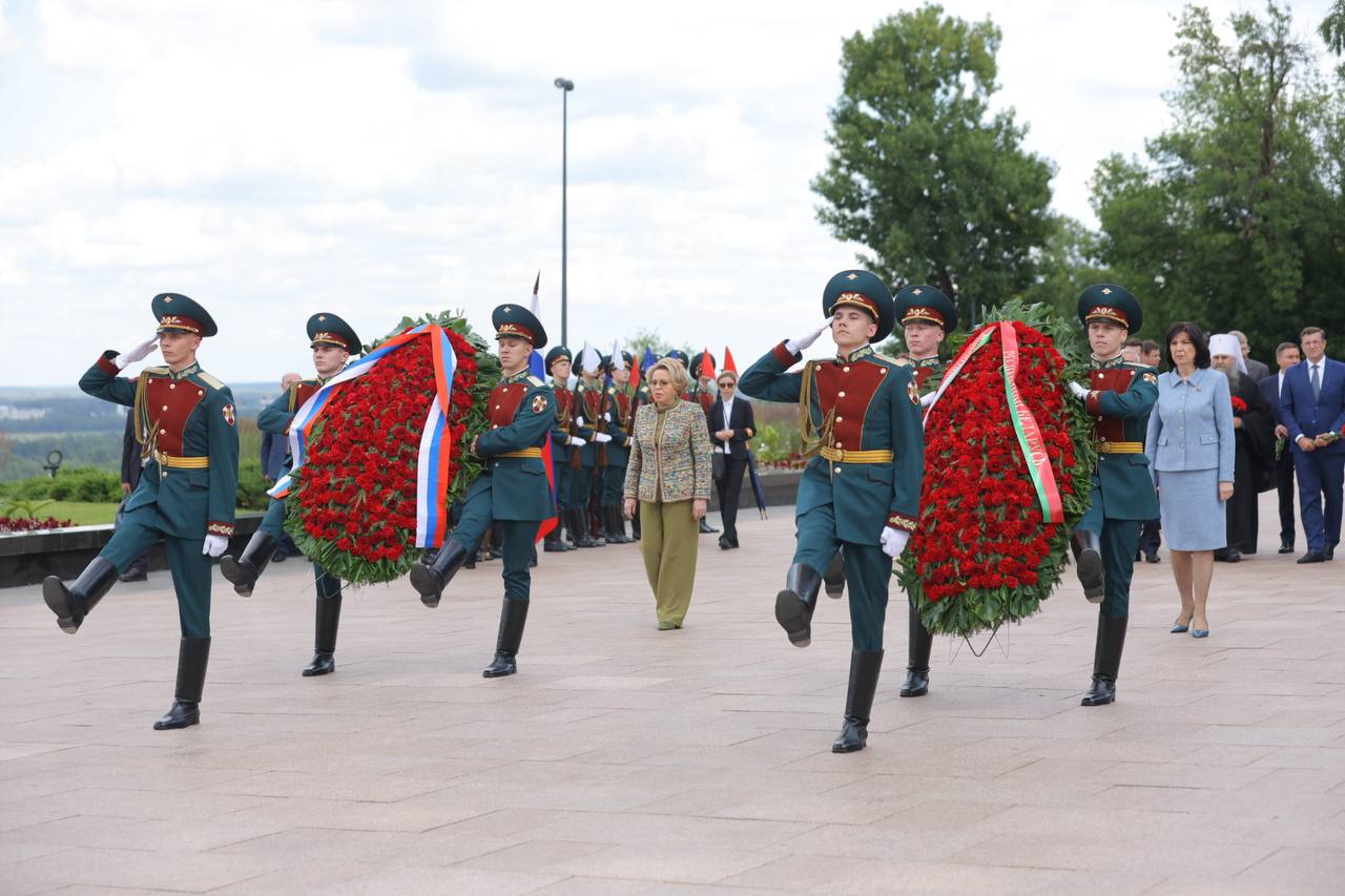 Никита Духник Духник